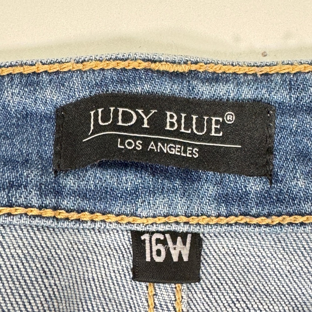 Judy Blue Straight Fit Jeans Womens 16W 36x31 Blue Distressed Ripped Frayed Hem - Picture 4 of 16